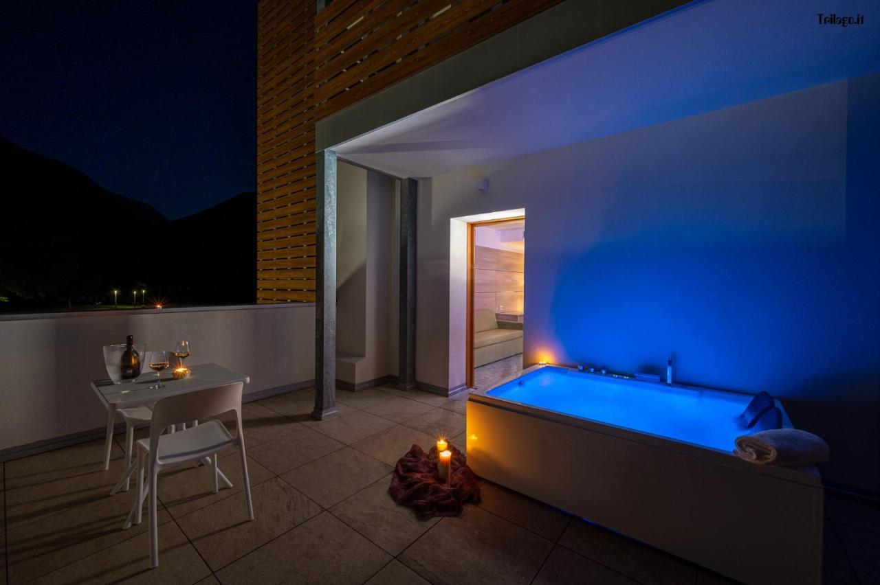 Hotel Trilago Trasaghis Exterior photo